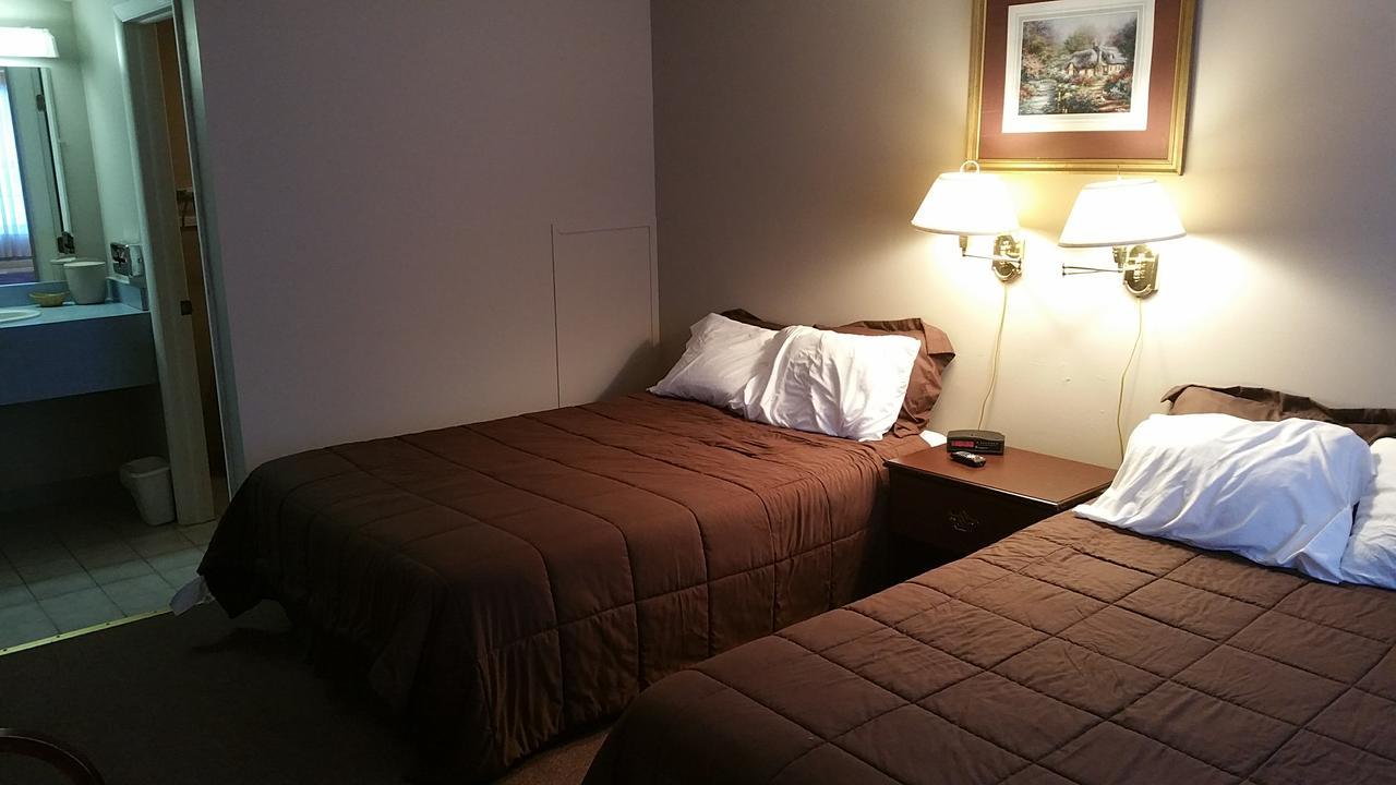Coach Stop Motel Веллсборо Екстер'єр фото