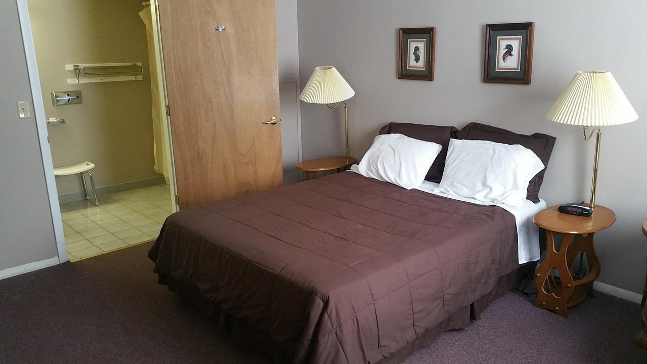 Coach Stop Motel Веллсборо Екстер'єр фото